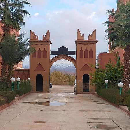 Hotel Mandar Saghrou Tazakhte Kelaat-M'Gouna ภายนอก รูปภาพ