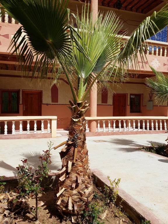 Hotel Mandar Saghrou Tazakhte Kelaat-M'Gouna ภายนอก รูปภาพ