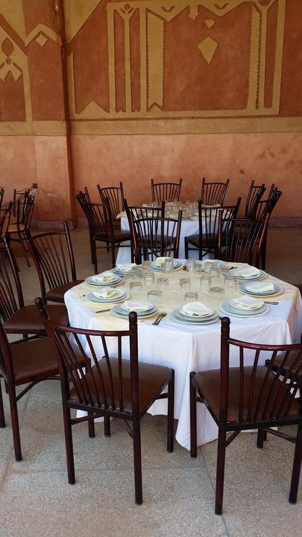 Hotel Mandar Saghrou Tazakhte Kelaat-M'Gouna ภายนอก รูปภาพ