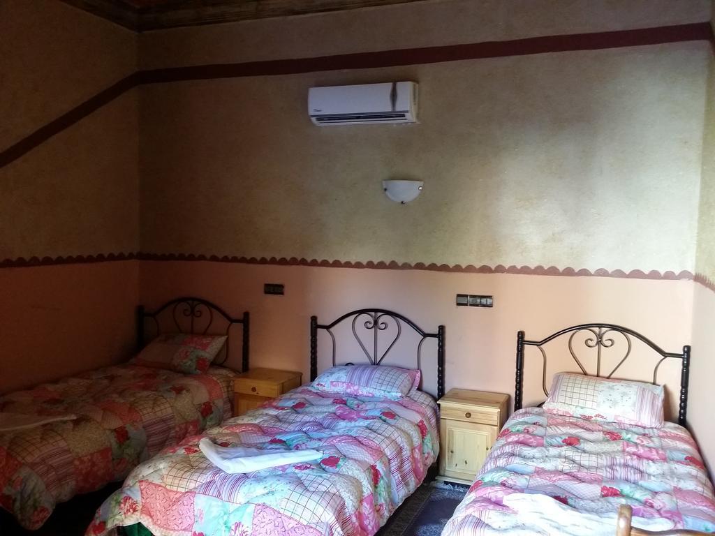Hotel Mandar Saghrou Tazakhte Kelaat-M'Gouna ภายนอก รูปภาพ