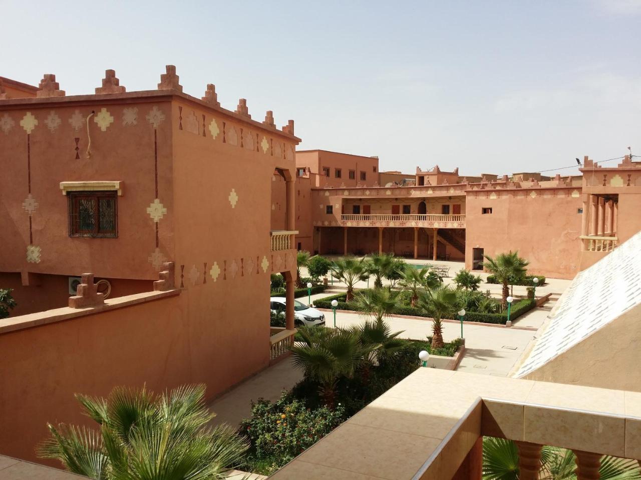 Hotel Mandar Saghrou Tazakhte Kelaat-M'Gouna ภายนอก รูปภาพ